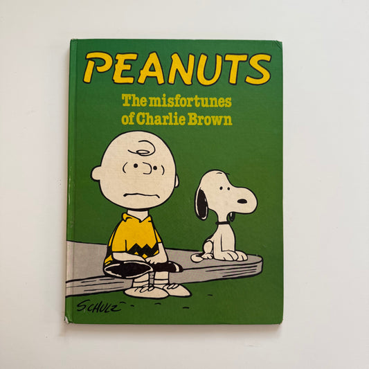 Vintage peanuts snoopy book. Condition as shown ( reflects in price)