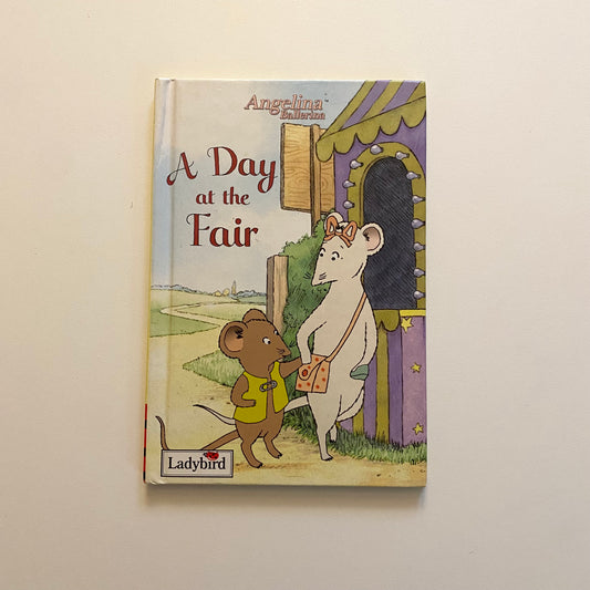 Vintage 2002 Angelina ballerina book