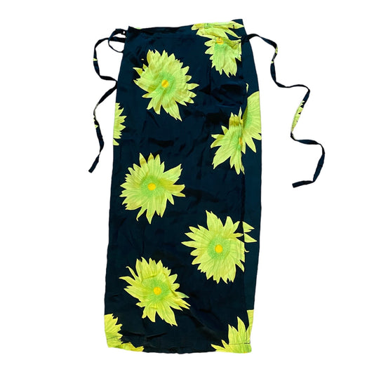 Vintage 1990’s wrap sarong skirt with vibrant my green daisy print 

Adjustable but Approx size 8-10