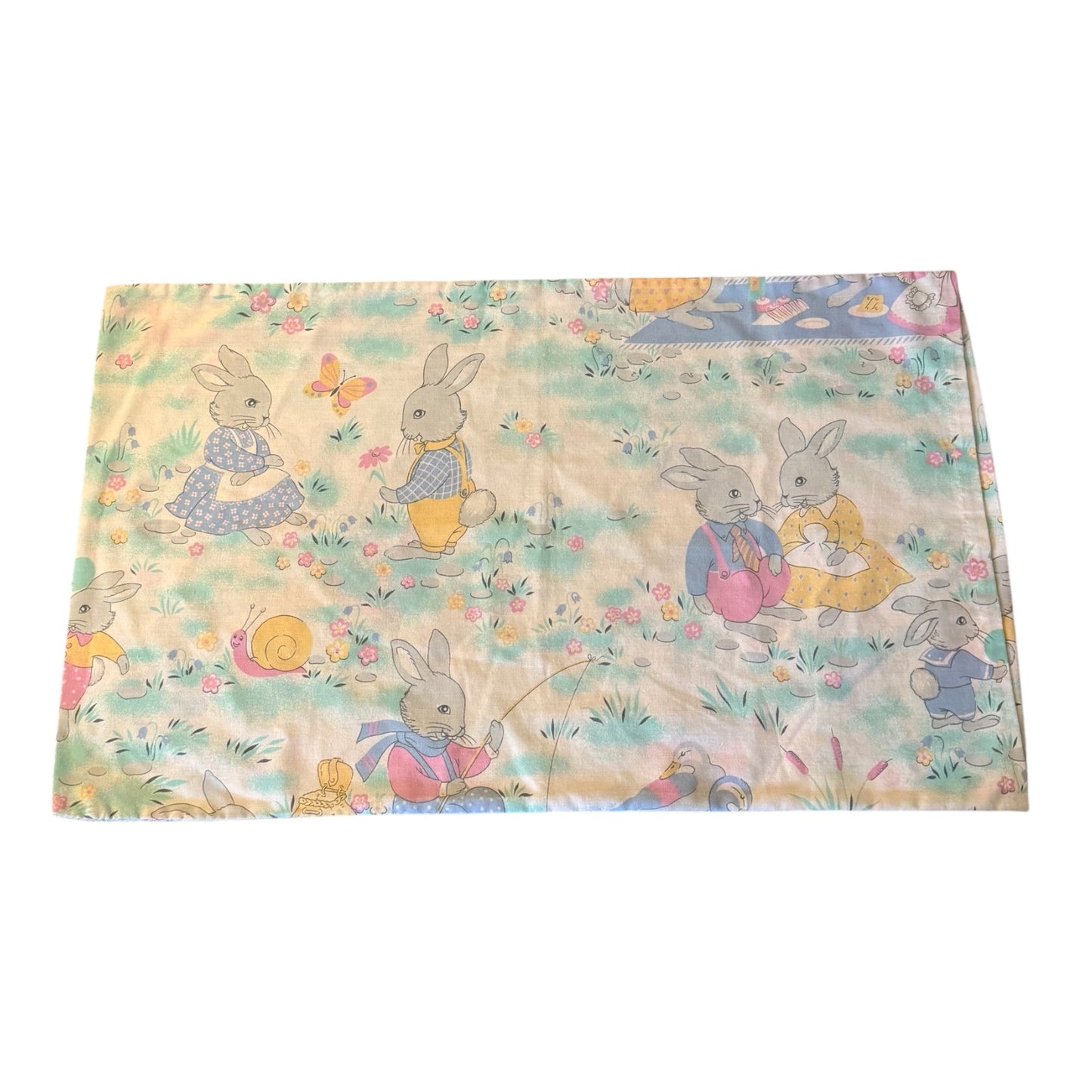Vintage Easter pillow case. Slightly smaller than a standard size