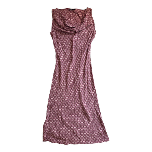 Mid length ‘Casual club’ purple dress. Size 12