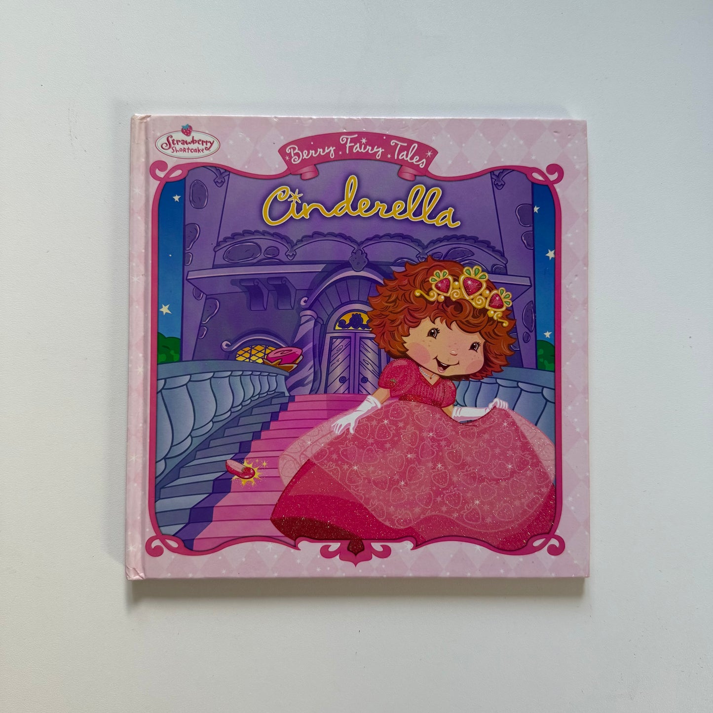 Vintage 2005 strawberry shortcake book