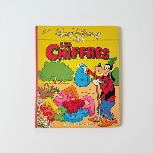 Vintage 1983 Walt Disney French book