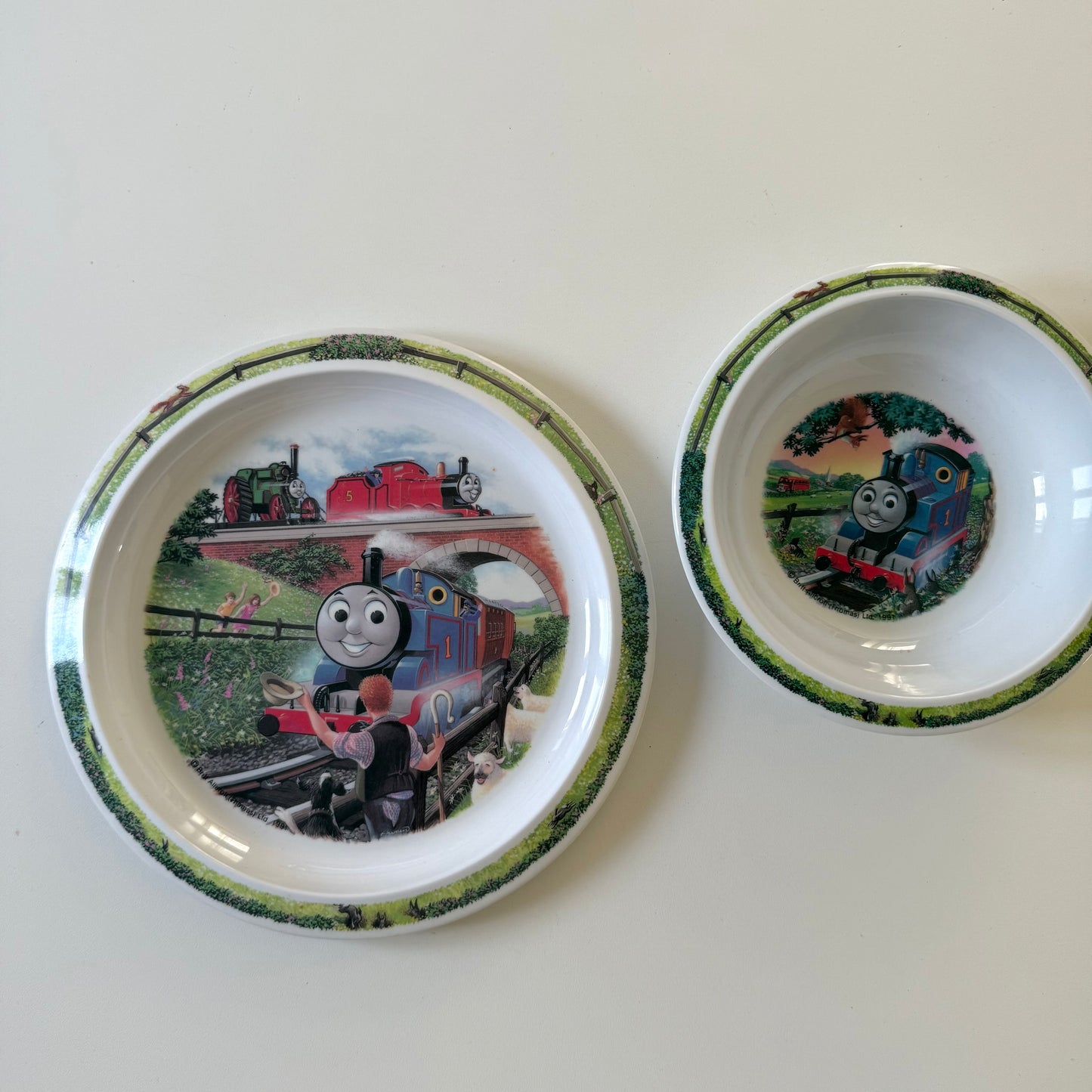 Thomas the tank plate + bowl set.
