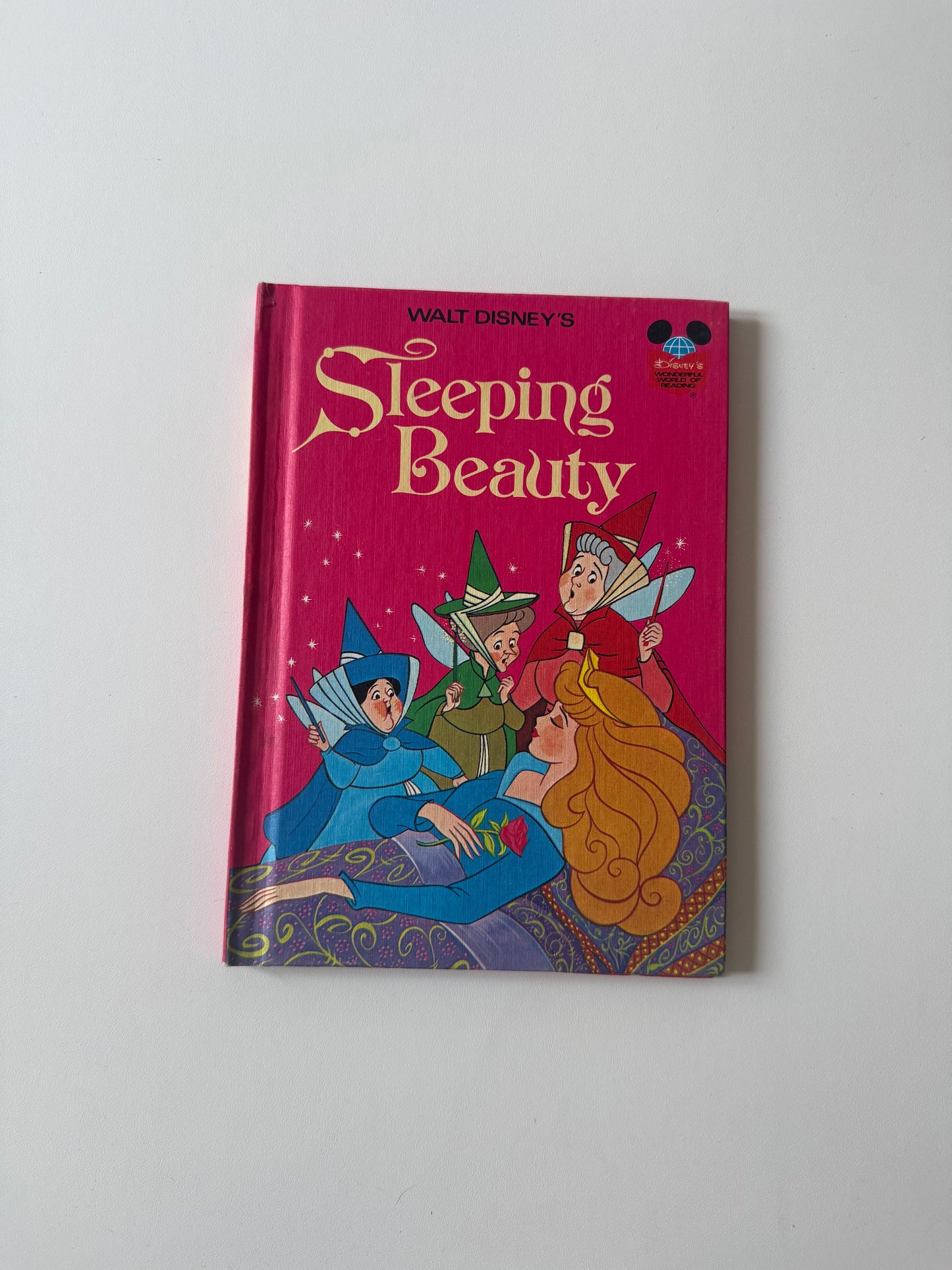 Vintage 1974 Disney sleeping beauty book.