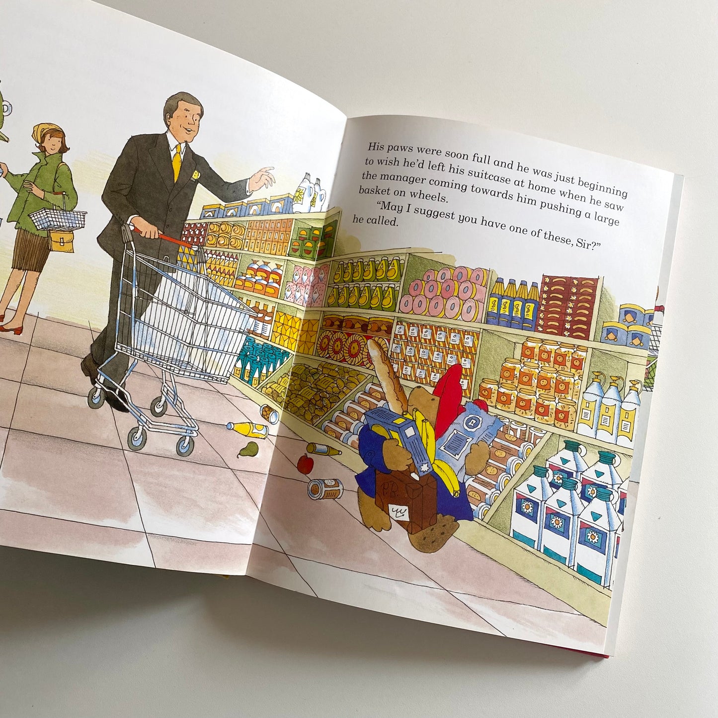 Vintage 1992 Paddington a4 book. 4 different stories