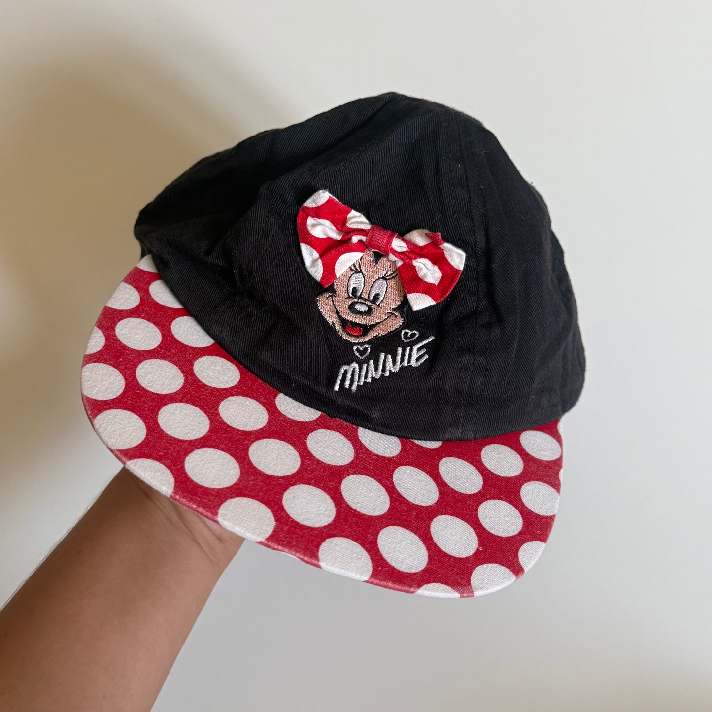 Vintage Minnie Mouse cap. Approx size 2-3 years.