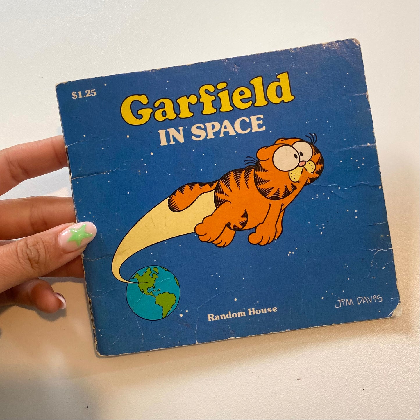 Vintage 1983’ Garfield in space ‘ random house New York paperback book