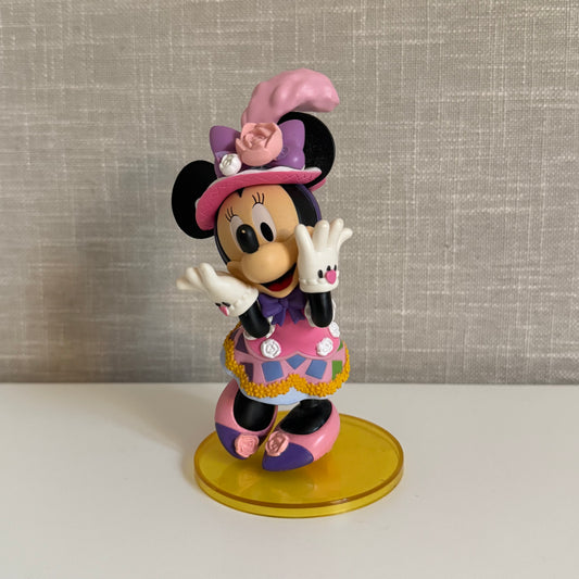 Minnie Mouse figure