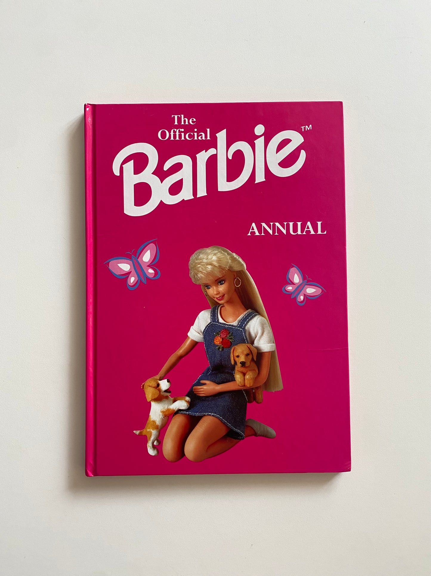 Vintage 1997 a4 barbie annual. Two small drawings but lots more activity’s to do .