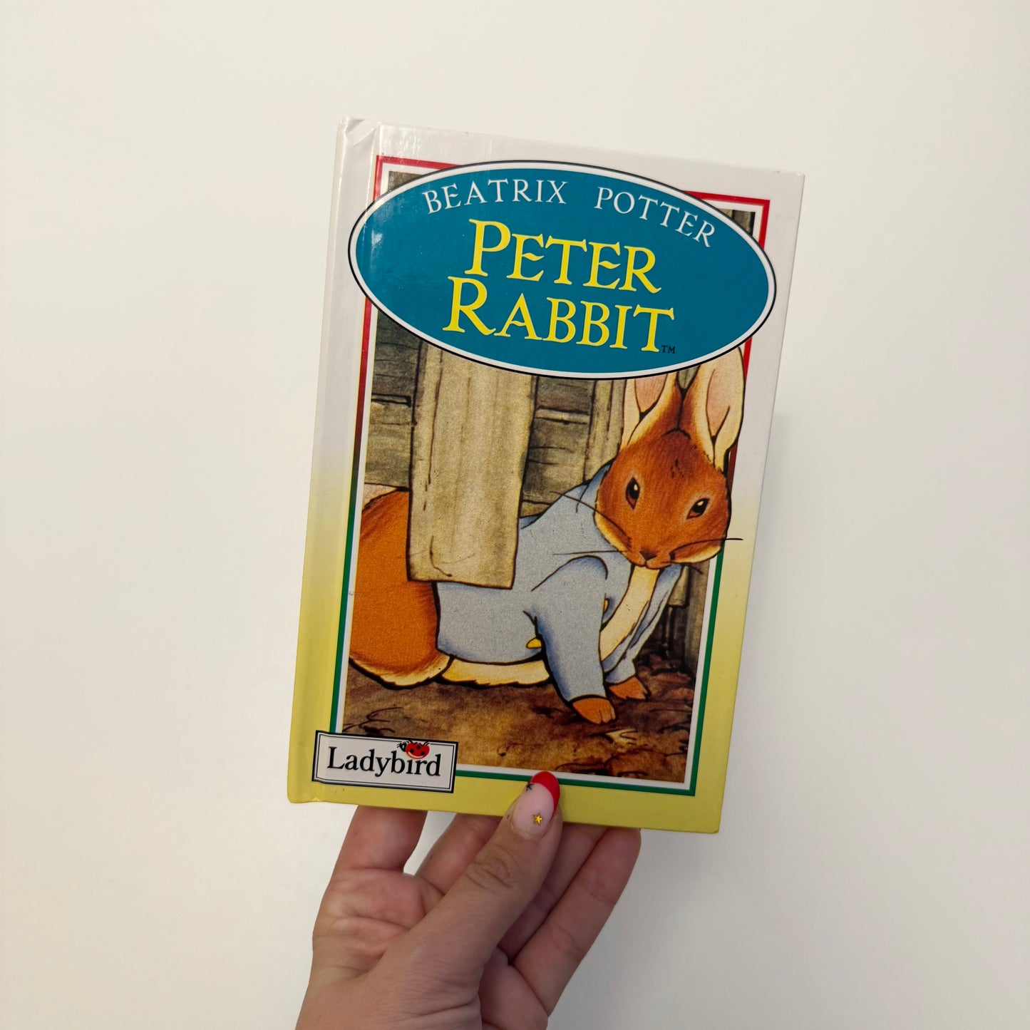 Vintage 1993 Peter rabbit book