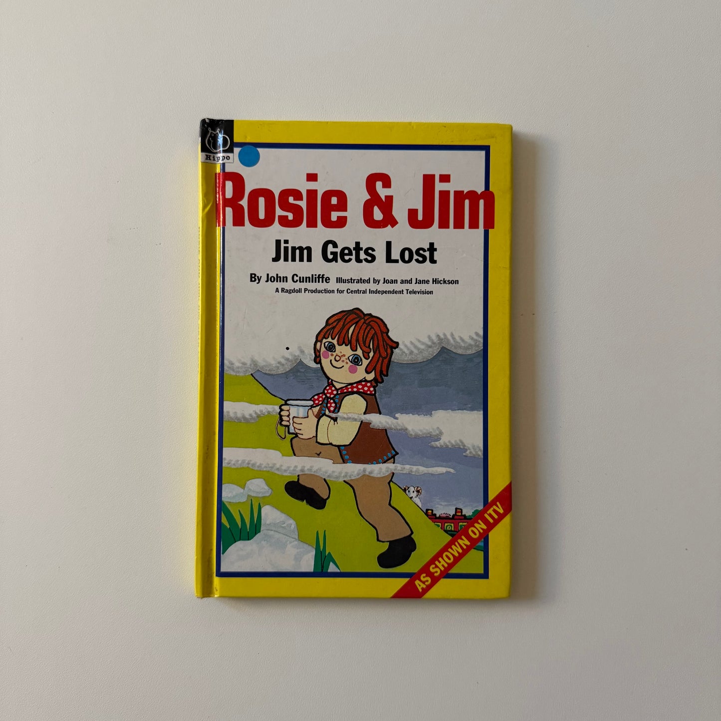 Vintage 1993 Rosie and Jim book.