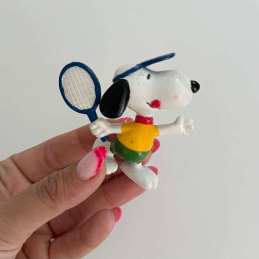 Vintage tennis snoopy figure