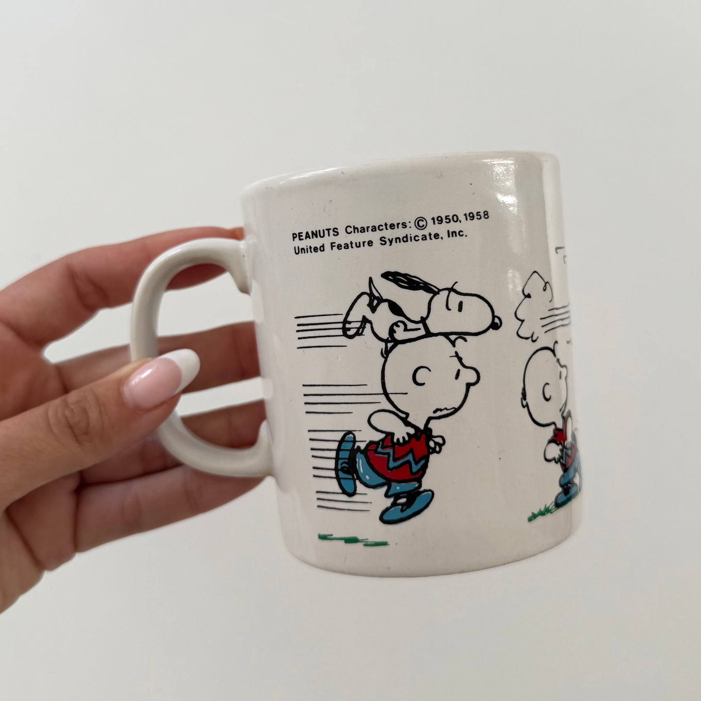 Vintage 1958 peanuts snoopy ceramic mug