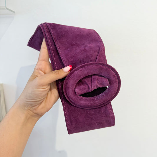 Vintage suede leather purple  waist belt.