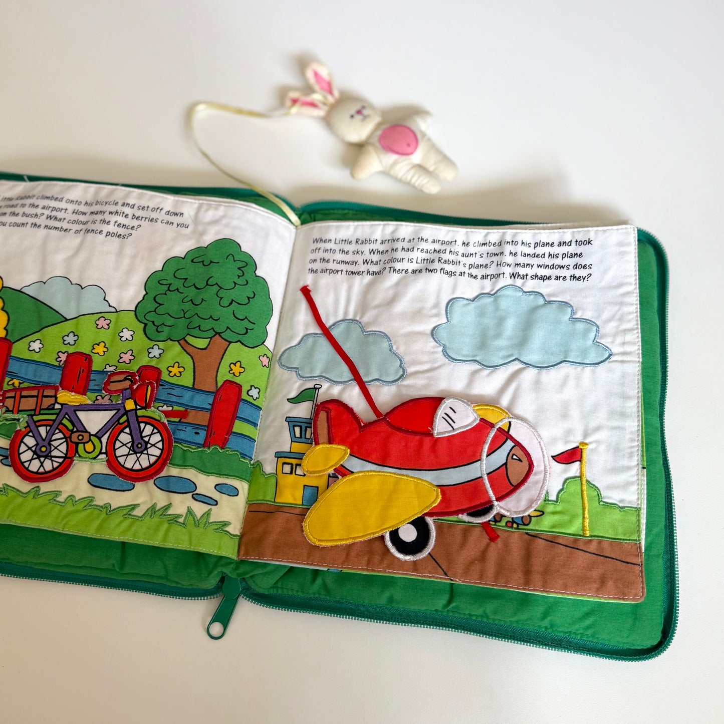 Perfect preloved Easter gift. 🐇🌷Little rabbits adventure soft plush book