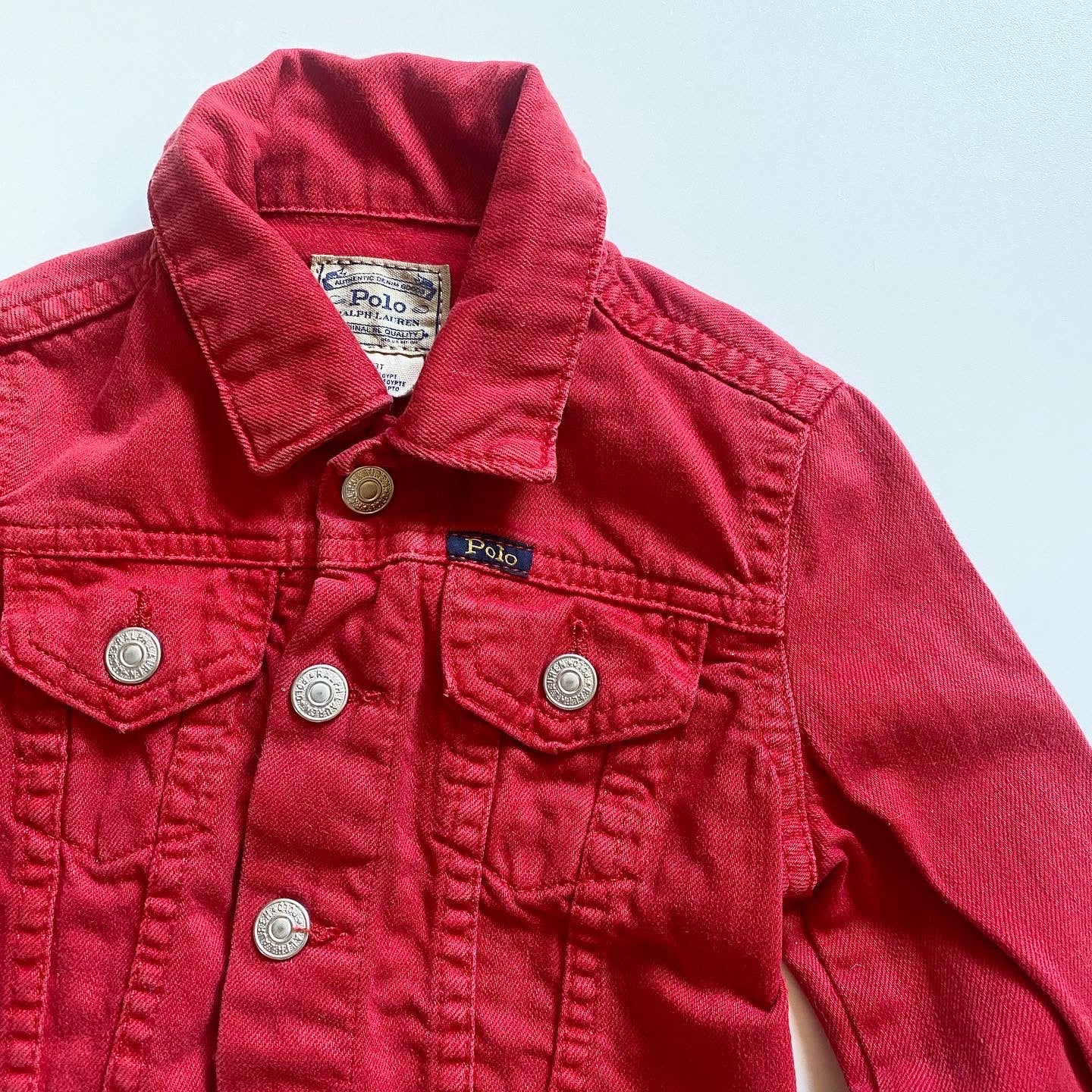 Oh my 🍎 Vintage Ralph Lauren red denim jacket 
12-18 months. ( 3T on label but comes up small)