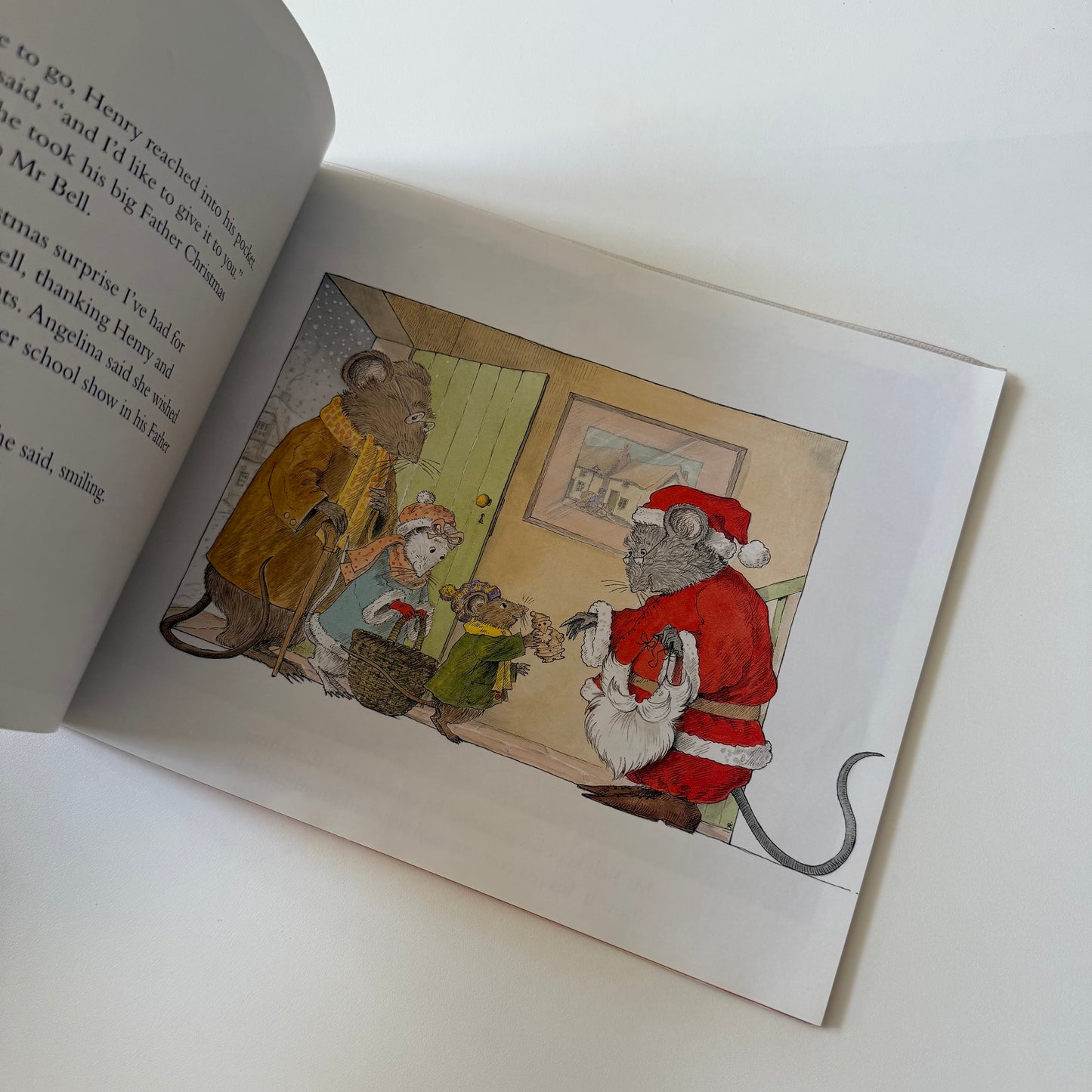 Vintage 2001 Angelina’s Christmas book