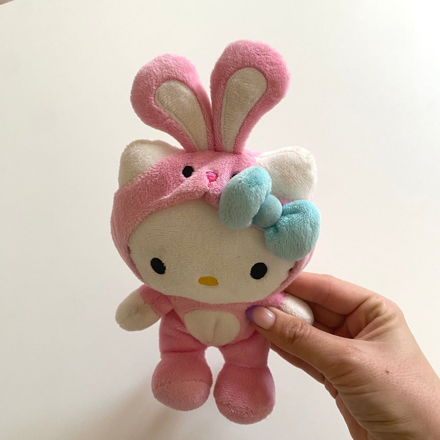 2010 Hello kitty rabbit plush teddy