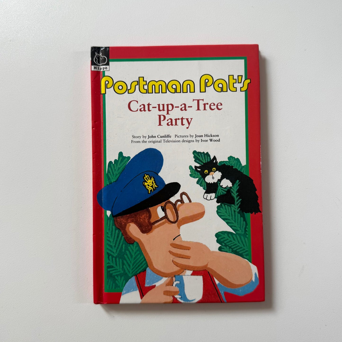 Vintage 1993 postman Pat book
