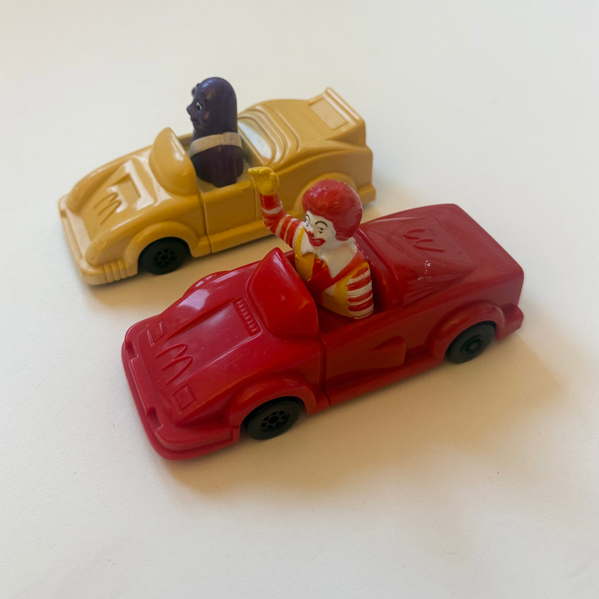 Vintage 1991 McDonald’s Ronald McDonald & grimace cars.