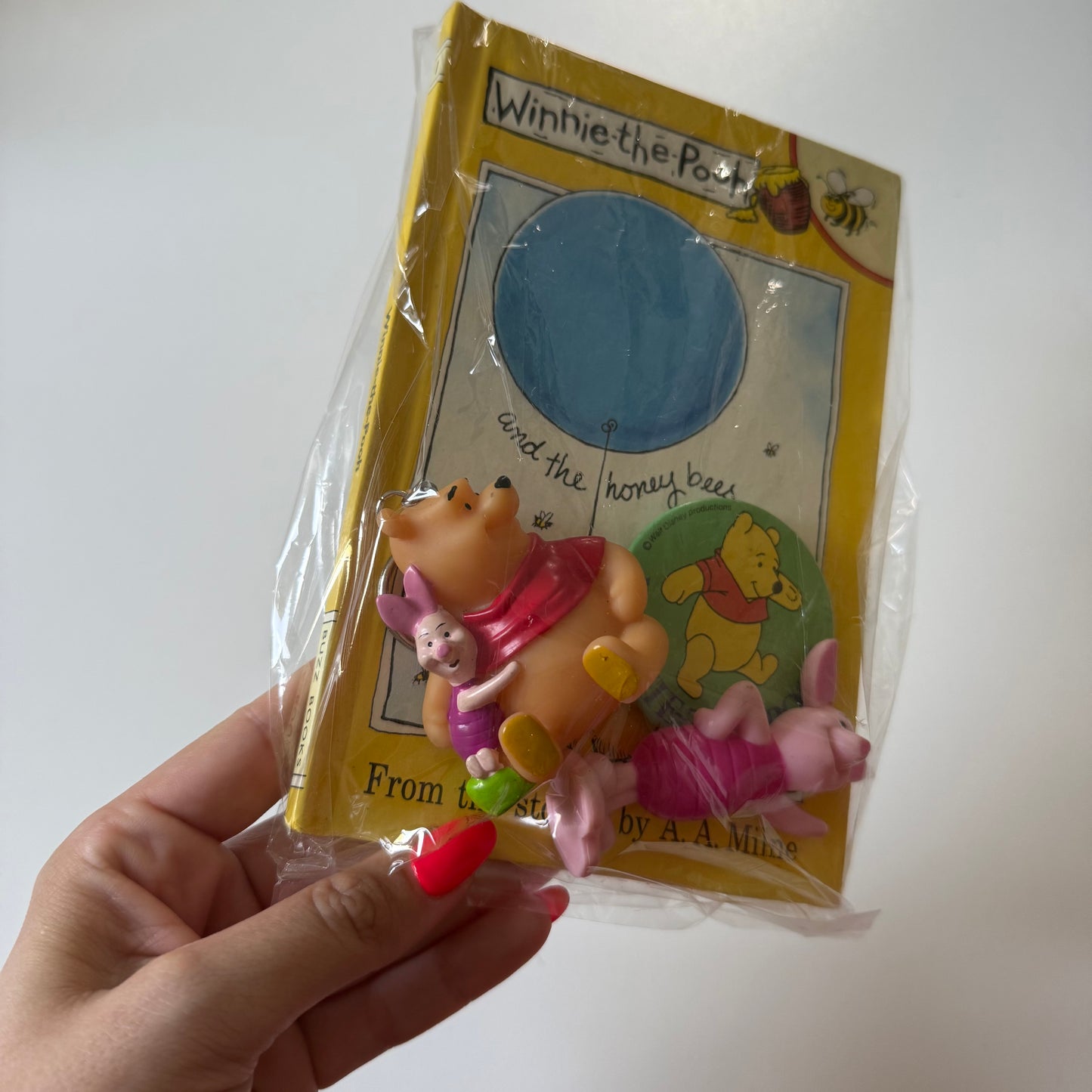 Vintage Winnie the Pooh bundle of 4.