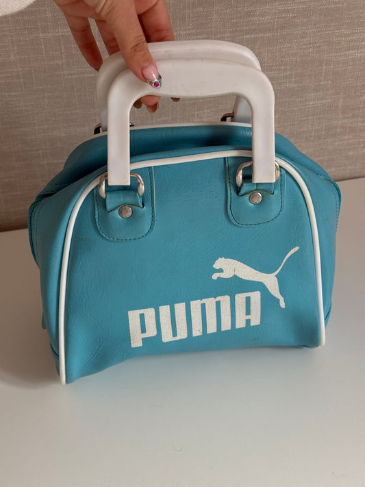 Vintage faux leather puma tote bag.
