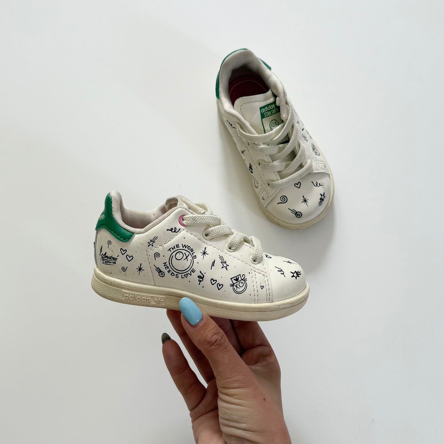 Adidas Stan smith trainers. Size UK 4K