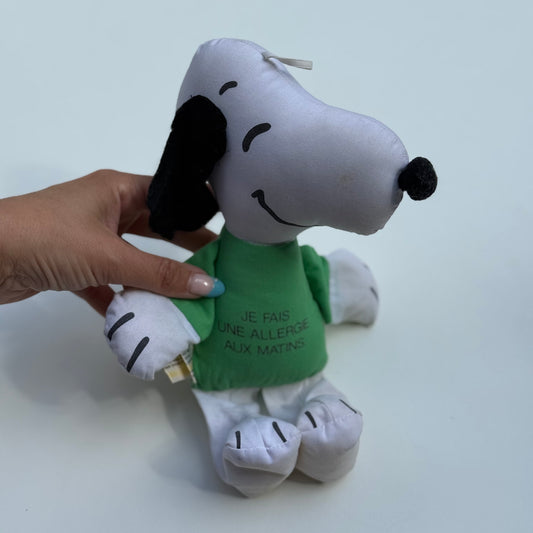 Vintage 1966 Snoopy plush toy with French text