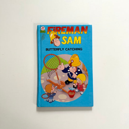 Vintage 1986 fireman Sam book