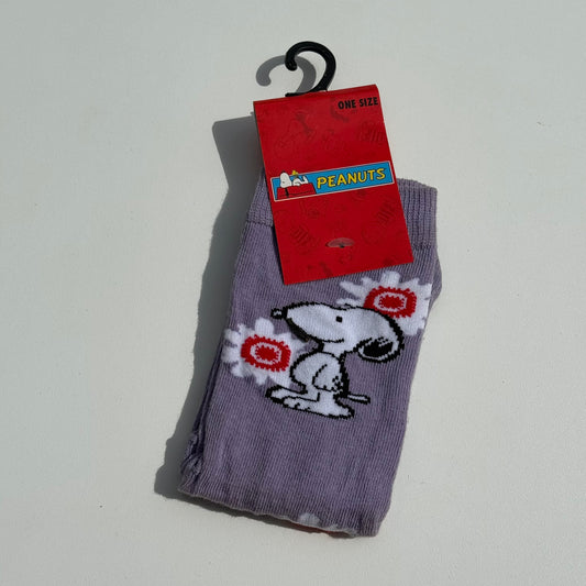 Vintage snoopy socks. Fits a kids size 11-2 years imo