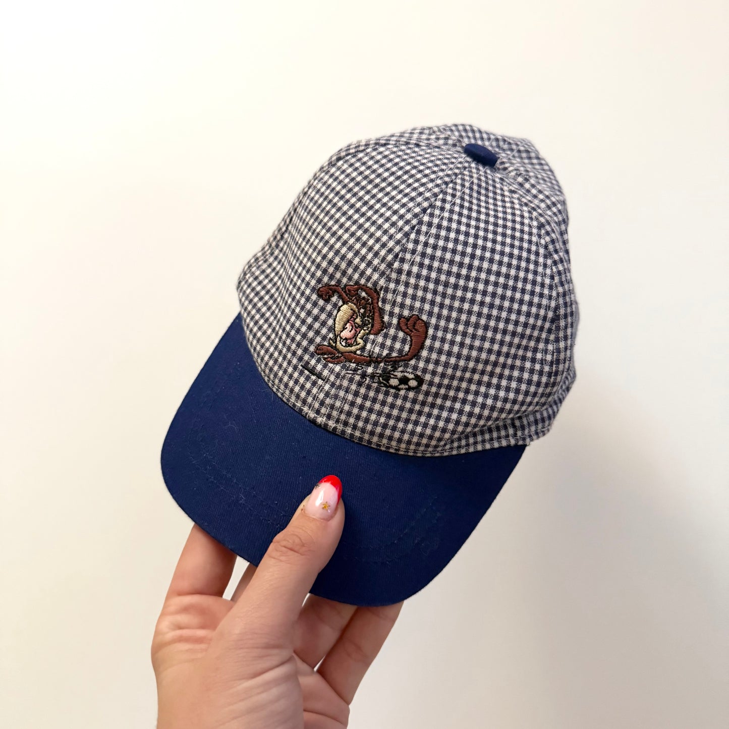 Vintage looney tunes taz cap. Size approx 1-2 years