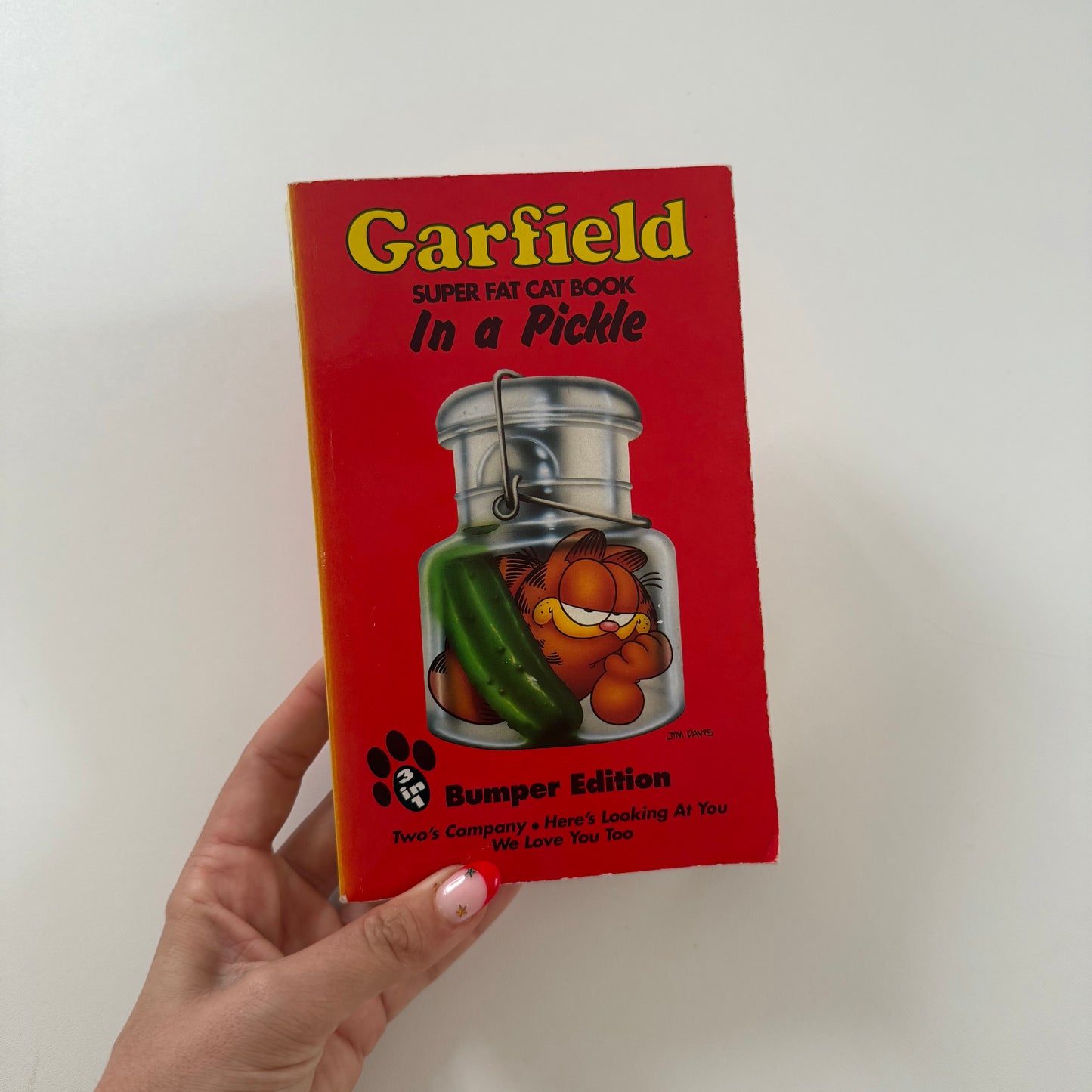 Vintage 1994 Garfield book. Thick in size