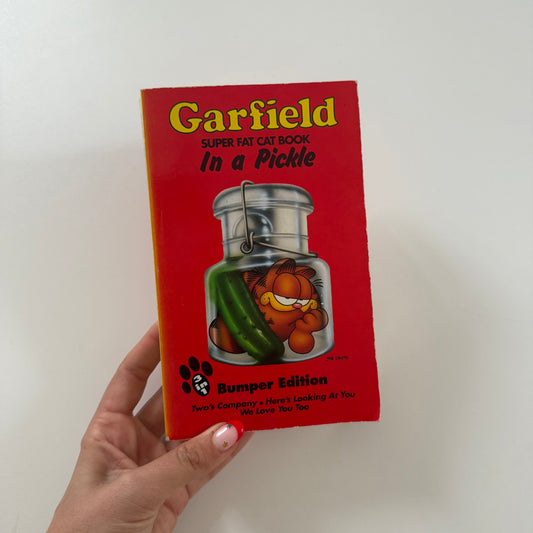 Vintage 1994 Garfield book. Thick in size