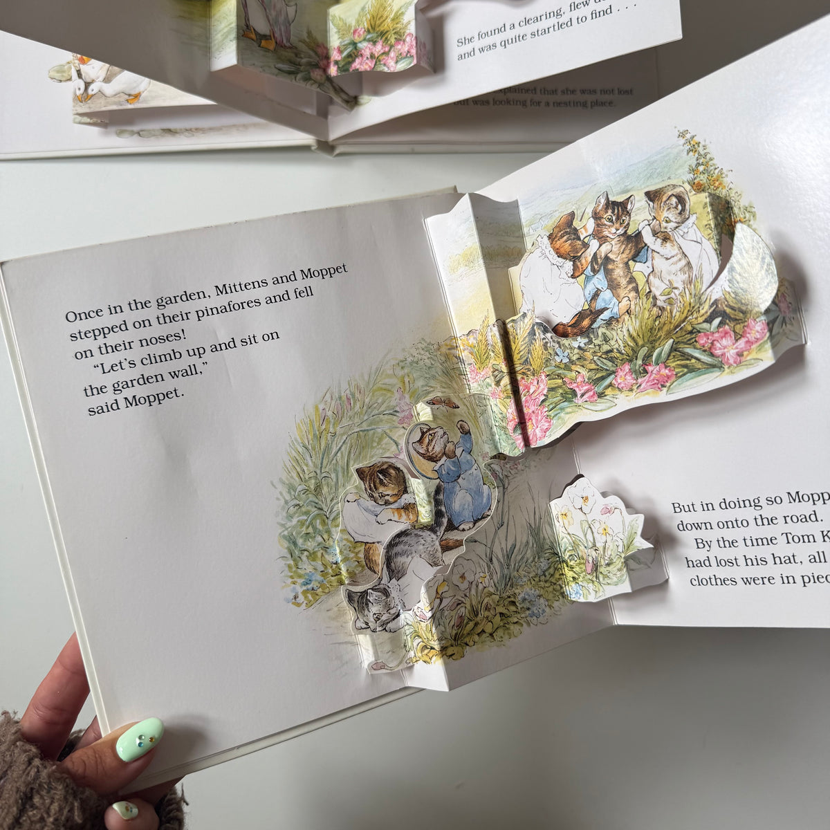Vintage 1987 Beatrix potter pop up books set of 2