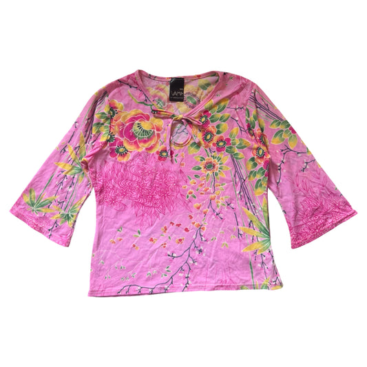 Vintage Y2K summery pink mesh top. Mid length sleeves. Size XS/S