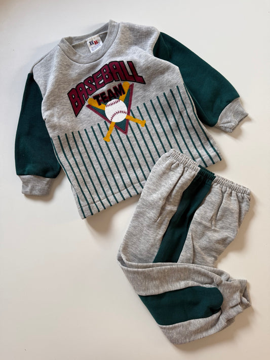 Vintage tracksuit set. Size 18 months.