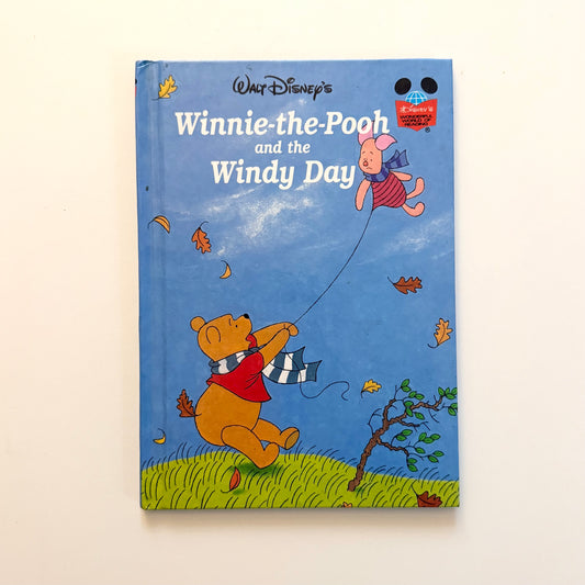 Vintage 1984 Winnie the pooh book