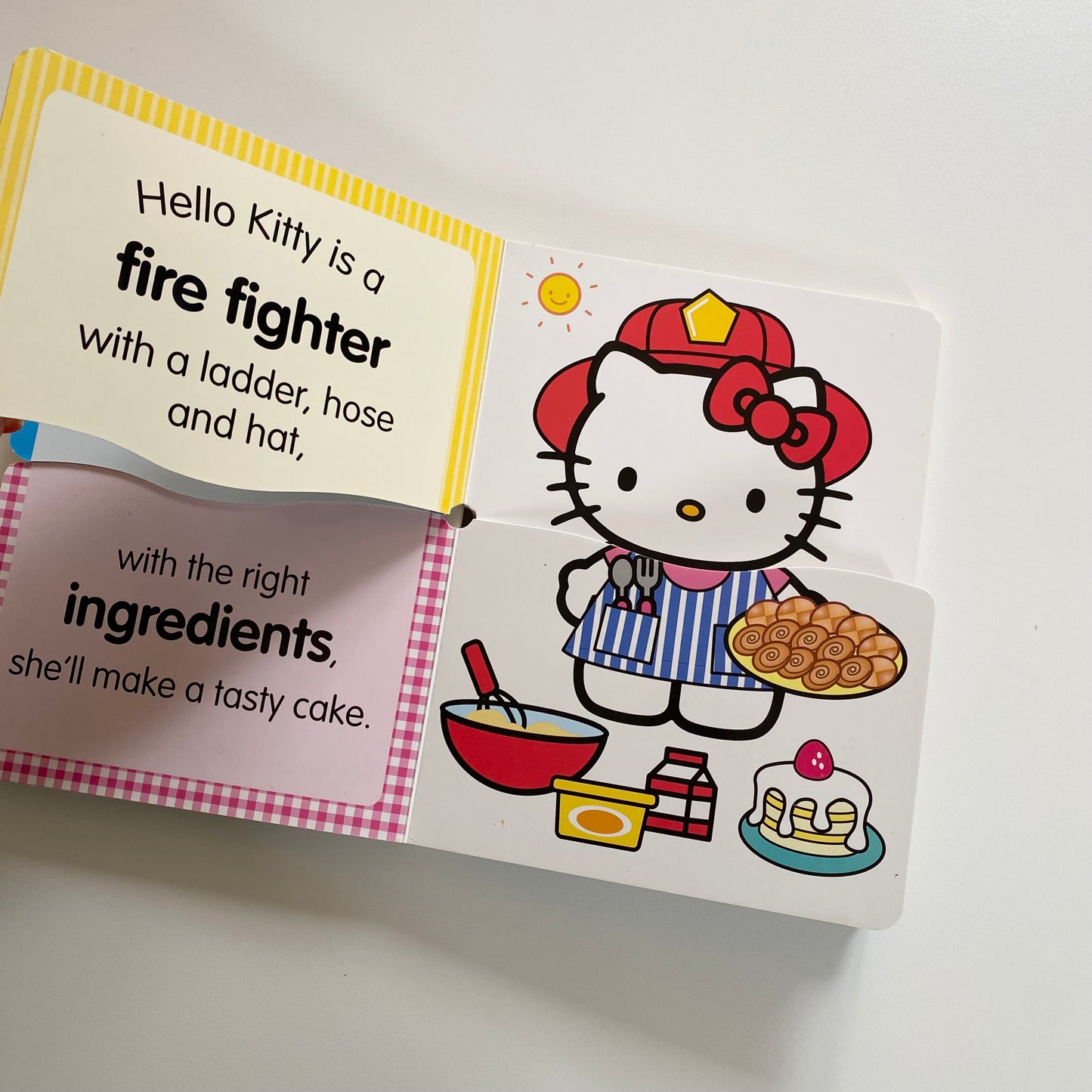 Hello Kitty muddle and match book 2014