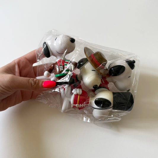 Vintage snoopy bundle of 4.