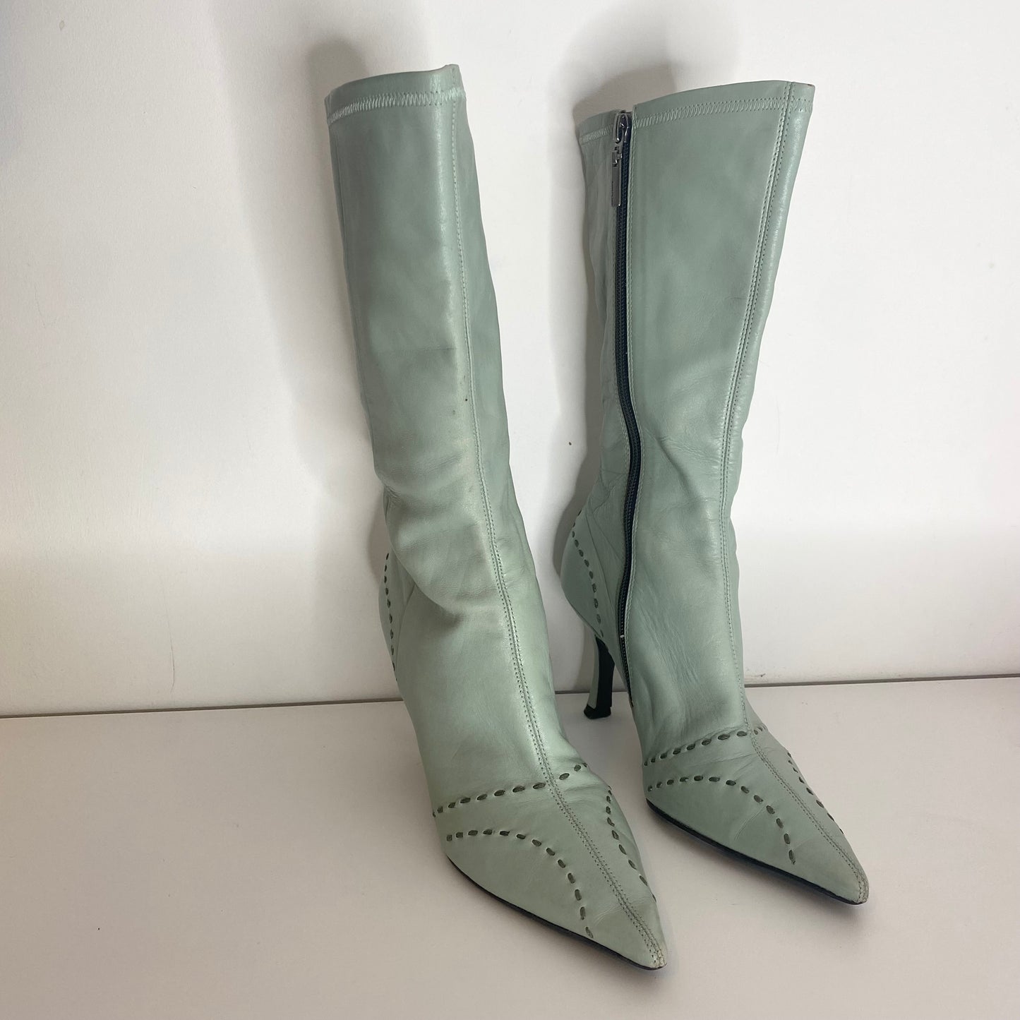 Vintage Y2K river island leather pointed boots. Size 3