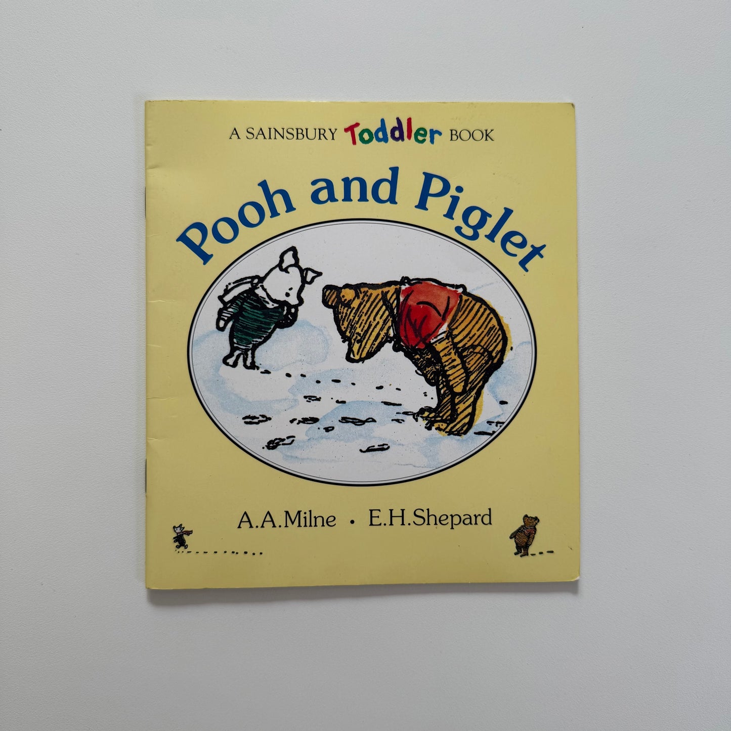 Vintage 1993 Winnie the Pooh paperback book