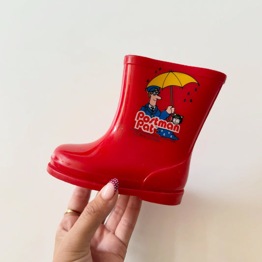 Vintage clarks 1996 postman pat welly boots. Size 4/20