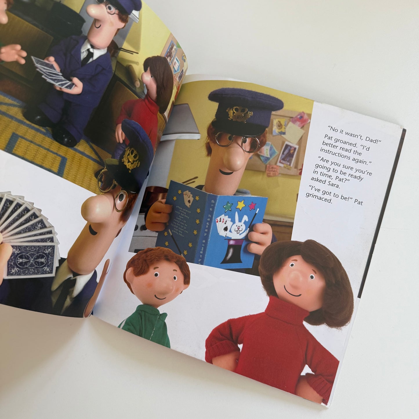 2006 Postman Pat paperback book