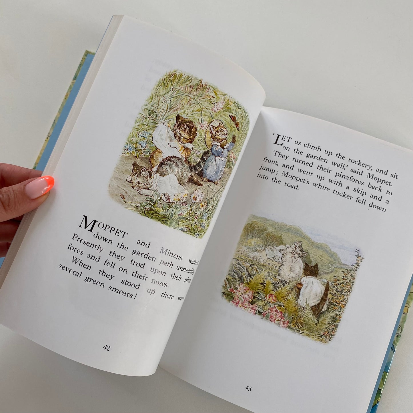 Vintage 2000 Peter rabbit treasury book.