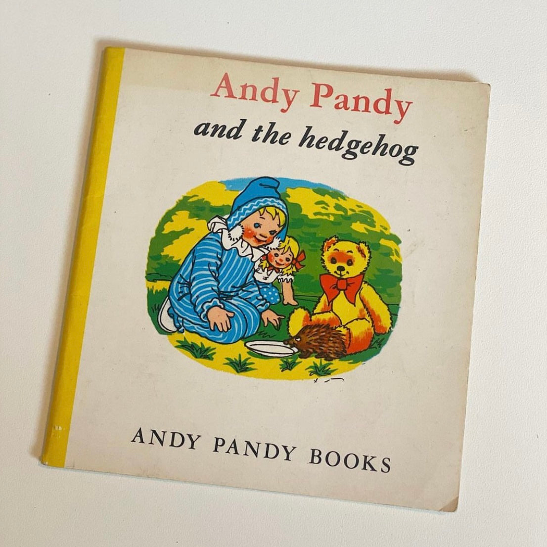 Vintage rare 1972 mini paperback Andy Pandy book