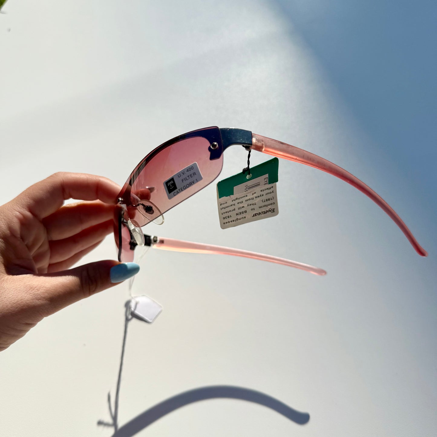 Vintage pink Y2K sunglasses