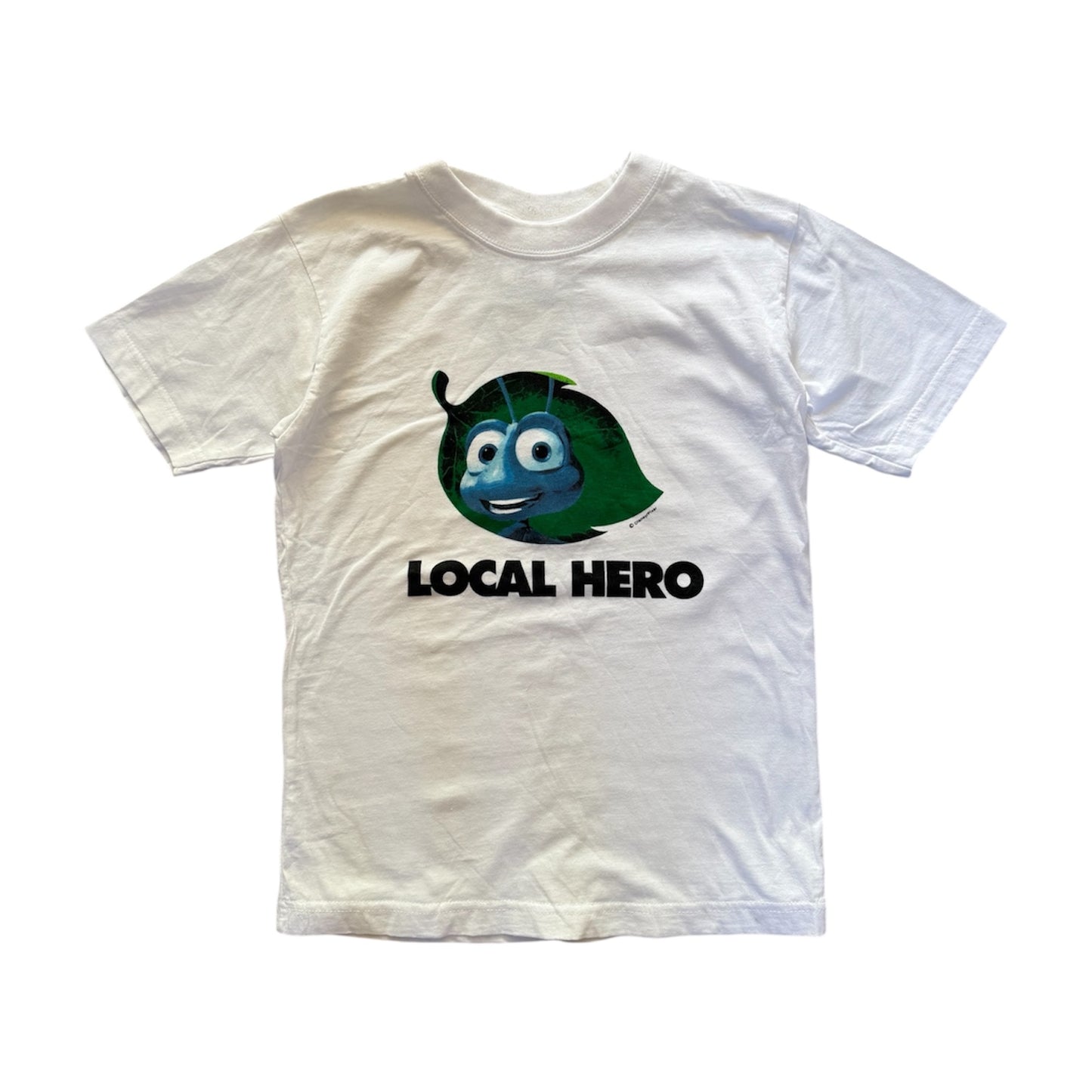 Vintage bugs life tshirt. Size 8-11 years
