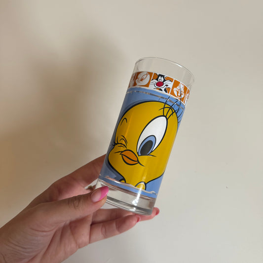 Vintage 1999 tweety glass tumbler.