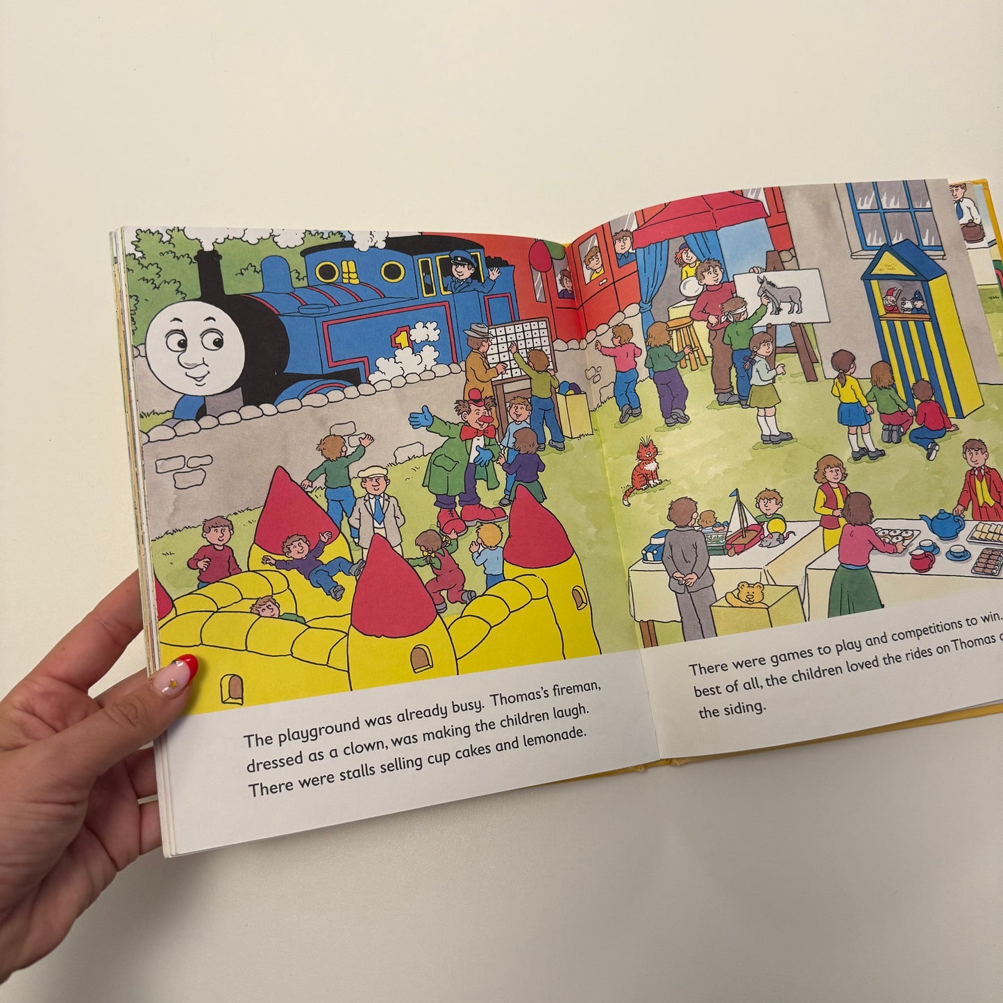 Vintage 1997 Thomas the tank treasury book.